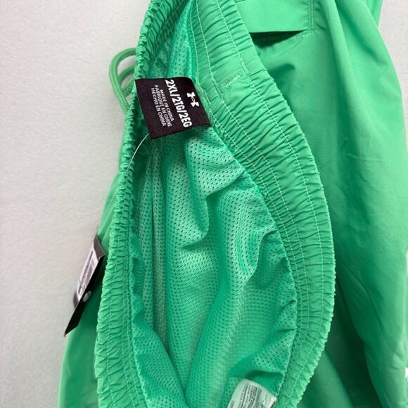 Under Armour Shorts Mens 2XL Green Essential Volley Woven Flex Lightweight NEW - Picture 10 of 11